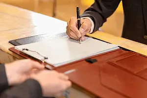 电脑自动停止按什么键