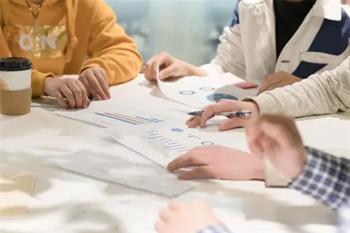 玩电脑什么姿势舒服